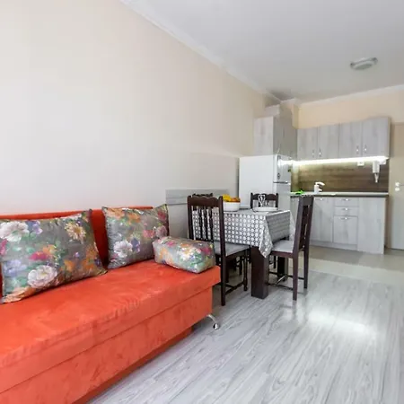 شقة 1bedroom On 2nd Floor With Kitchen Fv ساني بيتش